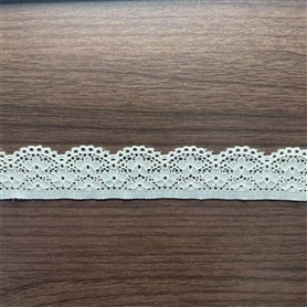 6105